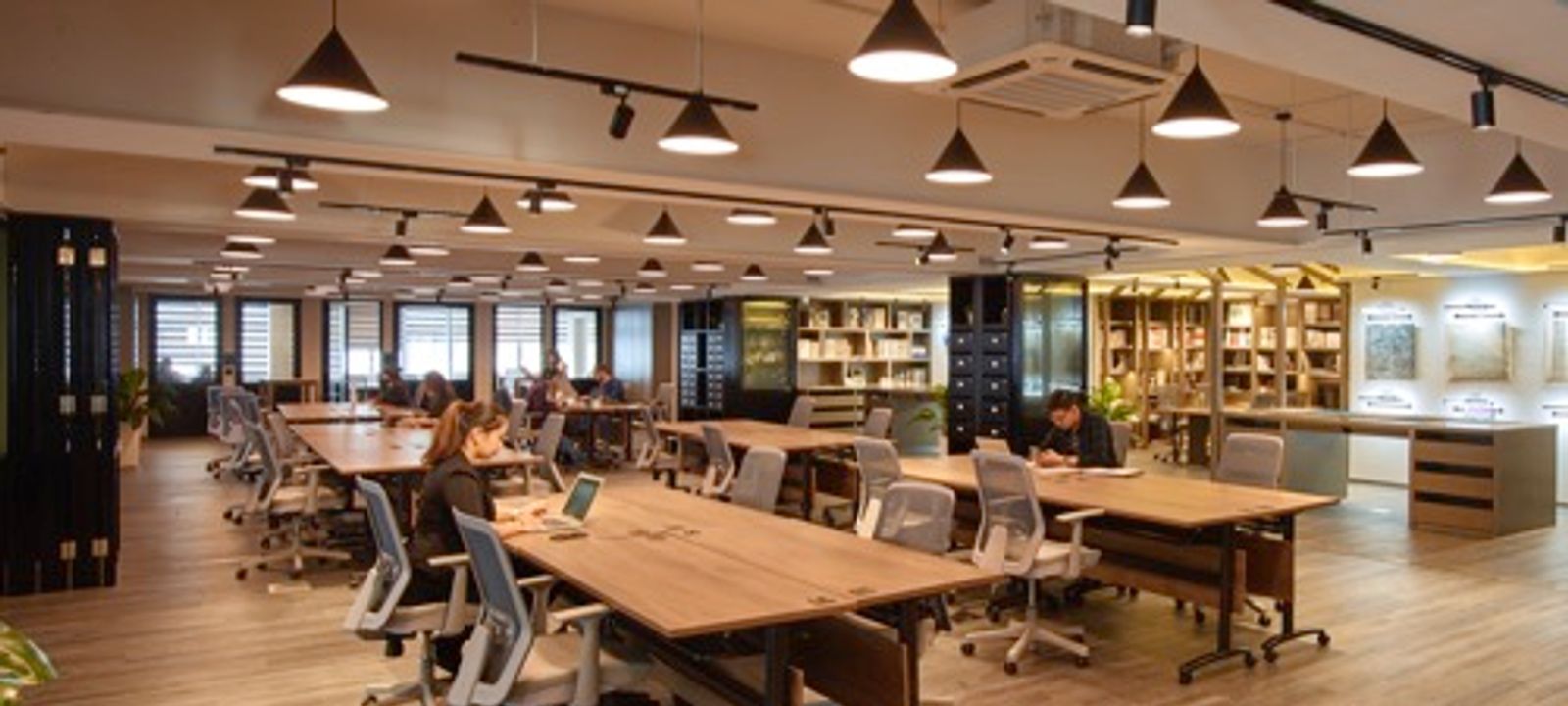 1067 King’s Road Taikoo, Hong Kong - Image 1