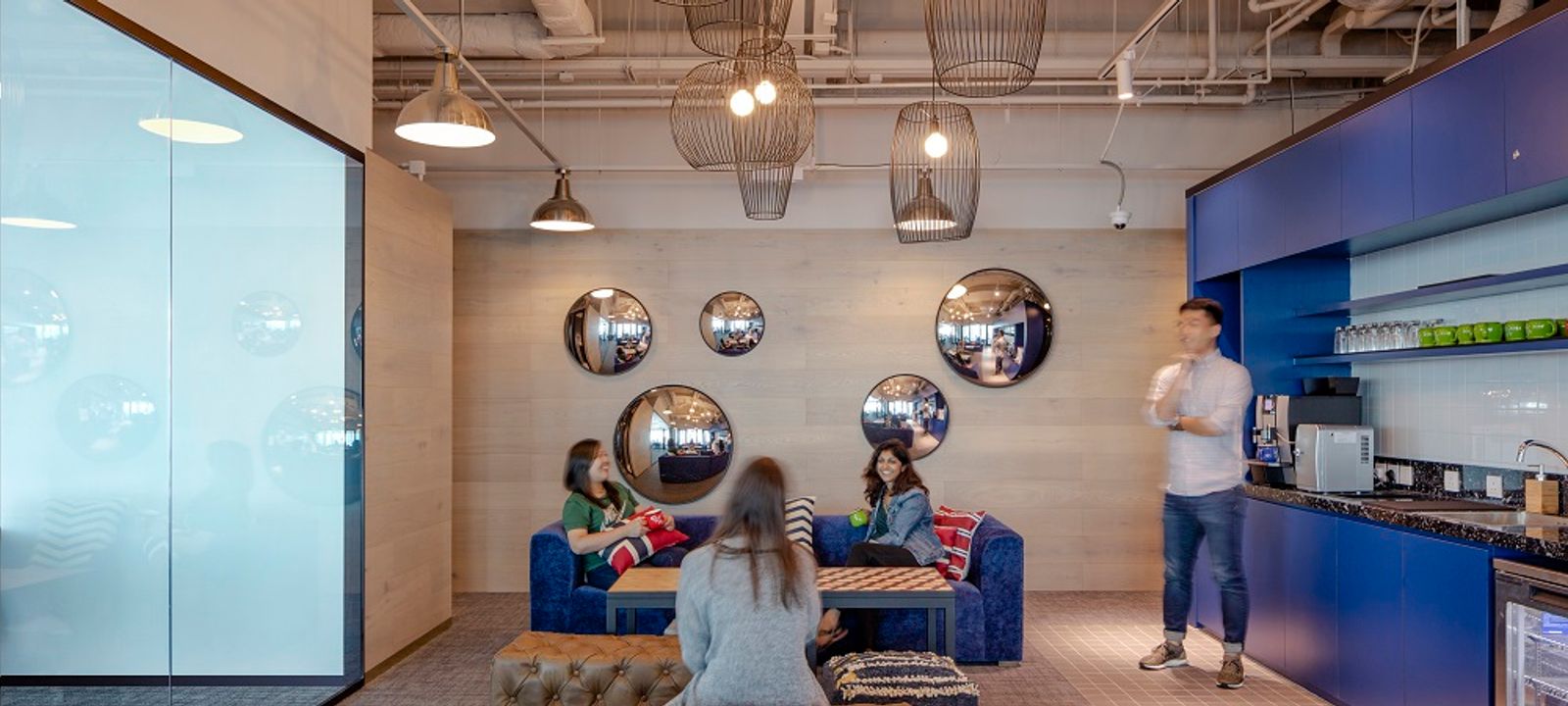 180 Wai Yip Street, Kwun Tong - Image 1