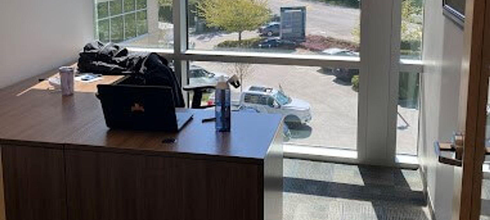 2630 Croydon Dr, Surrey - Image 1