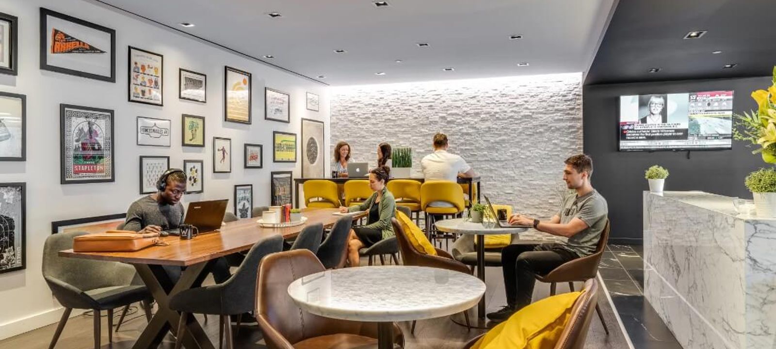 1 Adelaide St E, Toronto - Image 1