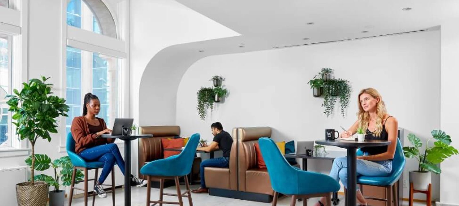 20 Richmond St E, Toronto - Image 1