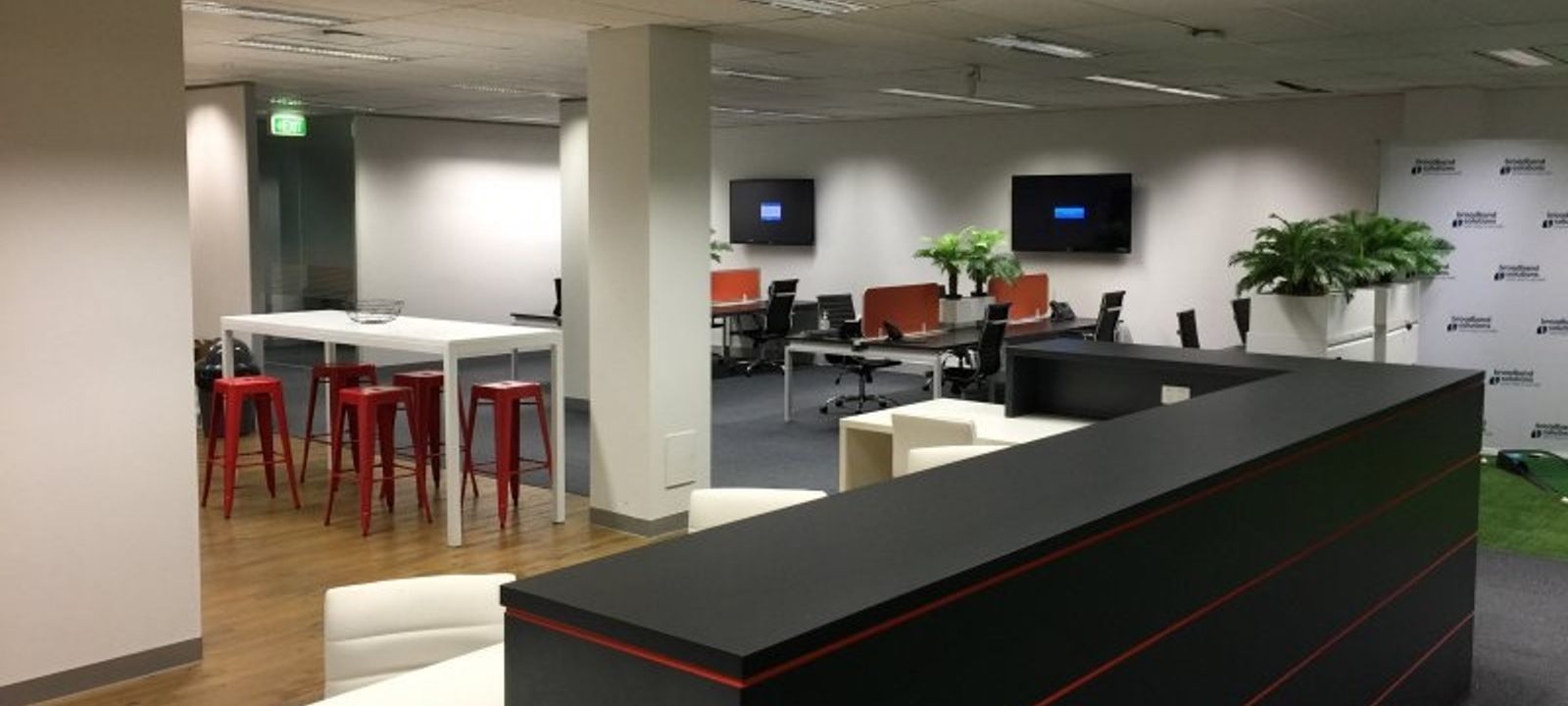 99 Queensbridge Street, Southbank - Image 1