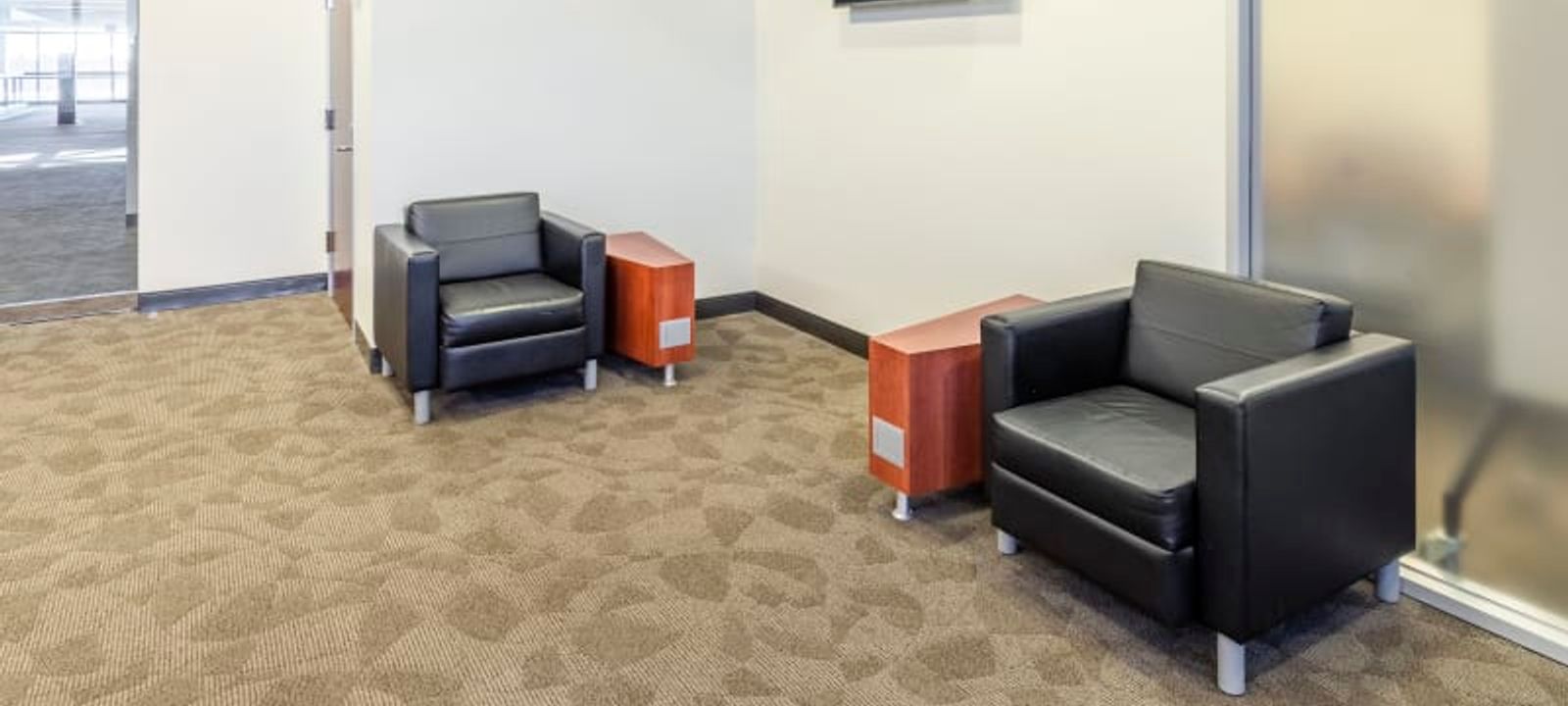 2300 Main Street, Kansas City - Image 1