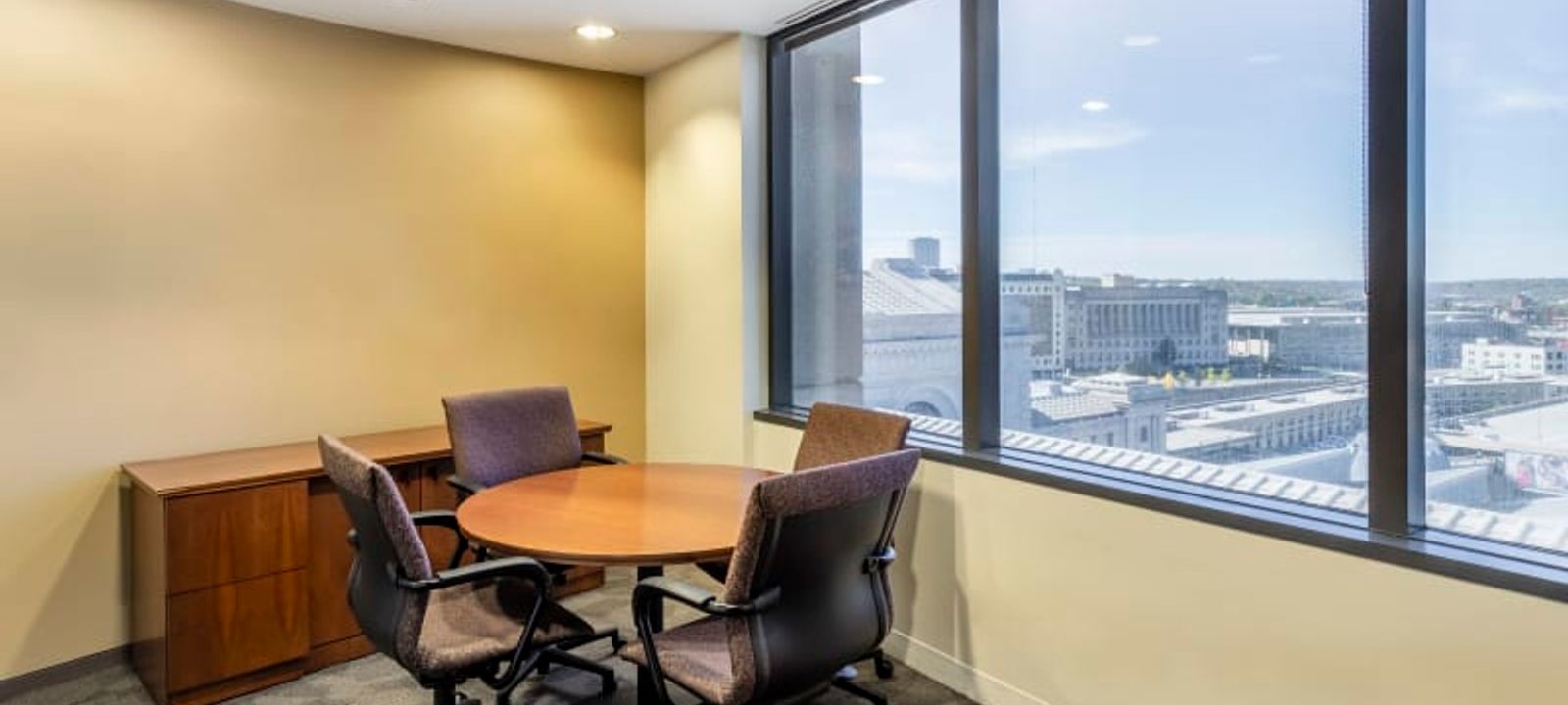 2300 Main Street 2300 Main Street, Kansas City - Image 1