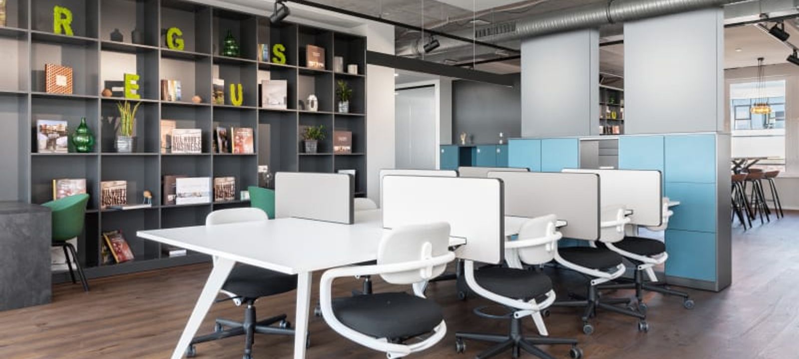 Bridge Quarter - Image 1