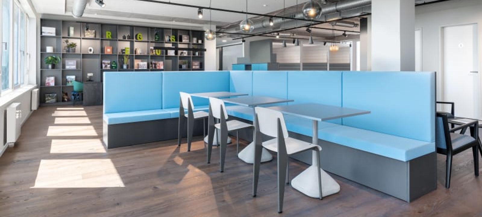 8 Veritaskai, Hamburg - Image 1