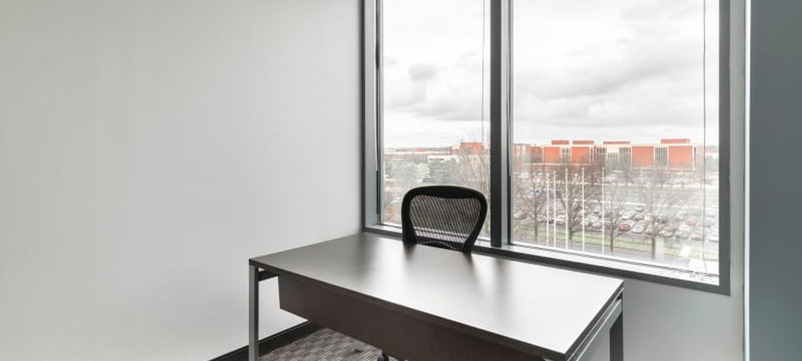 100 Hartsfield Centre Parkway, Atlanta - Image 1