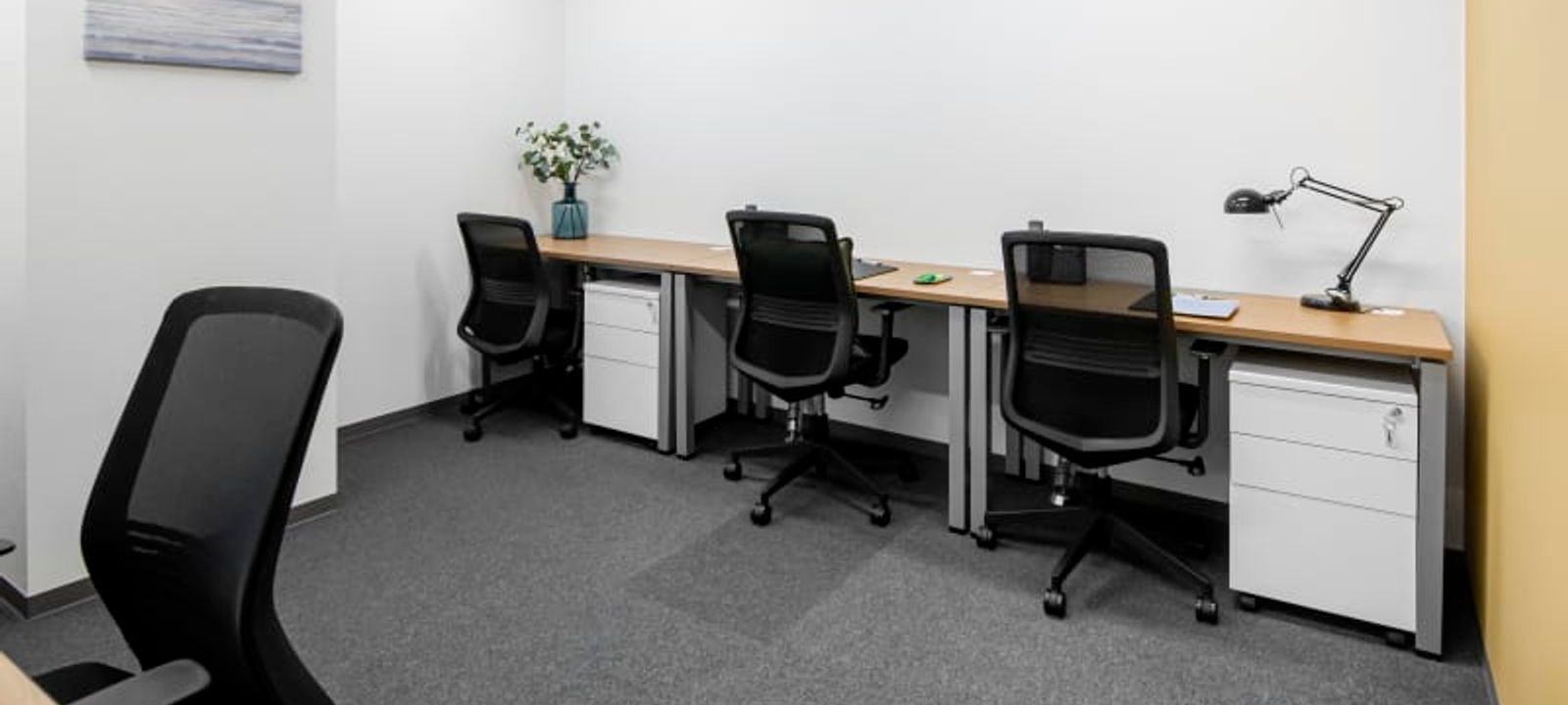 Elite 30 Building - Image 1