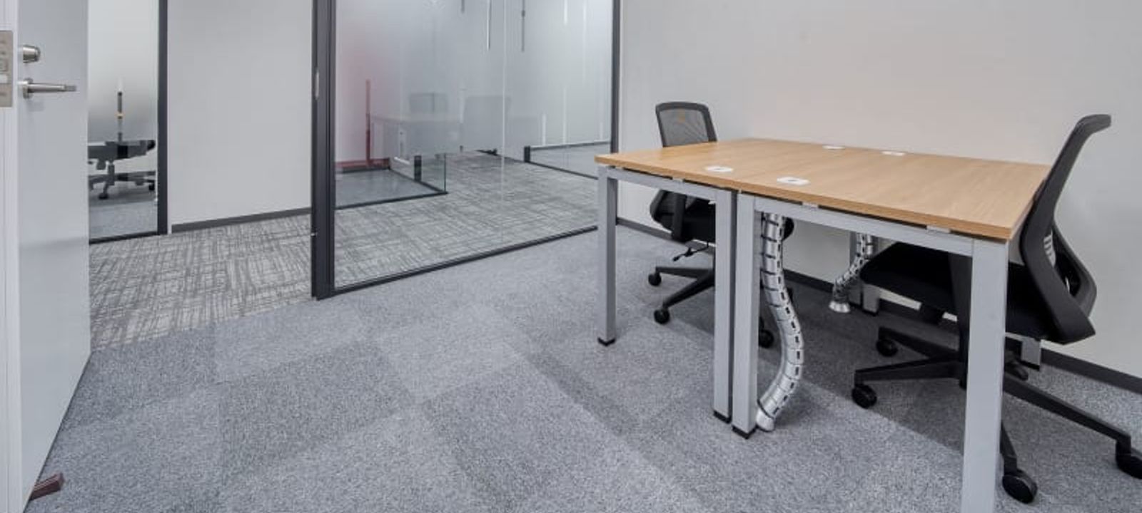 Aono Building - Image 1