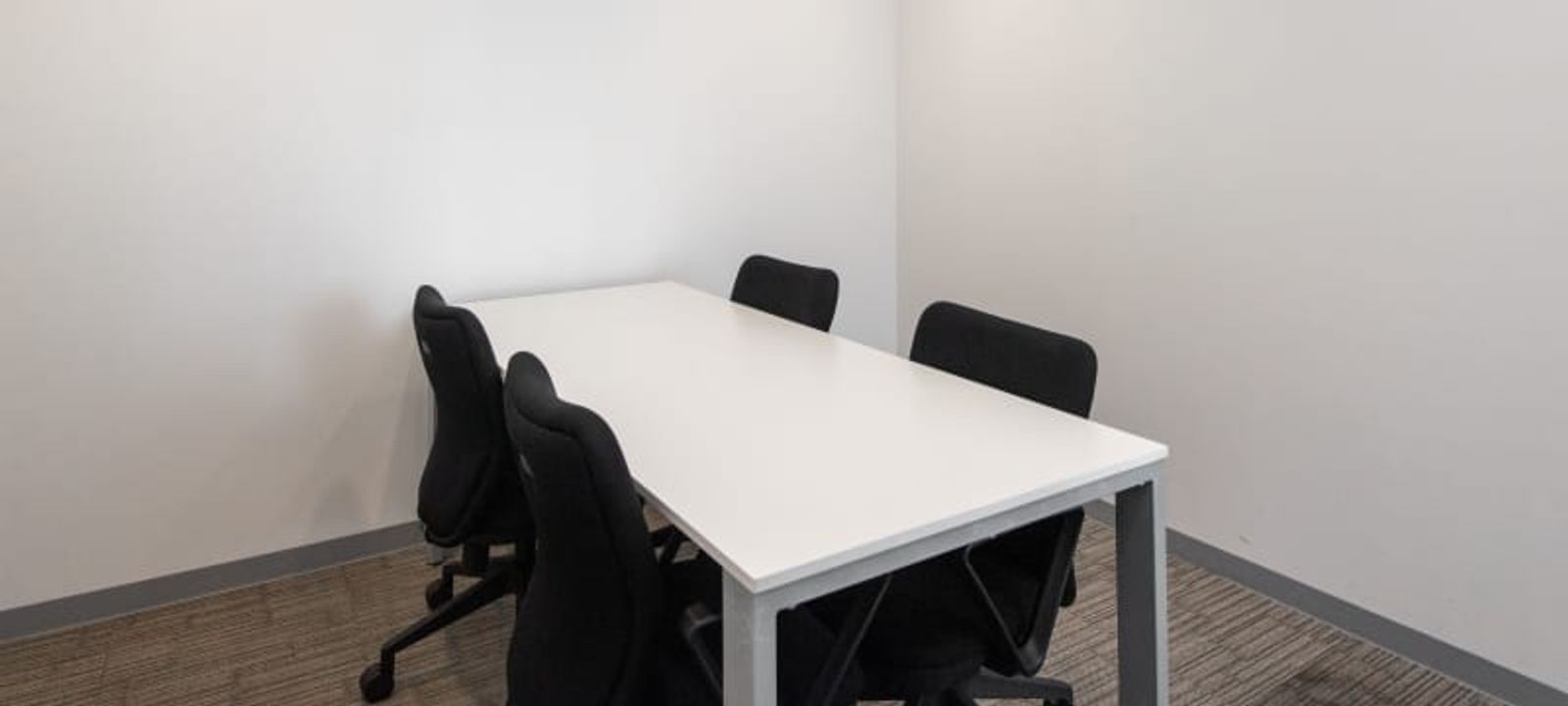 Mito Izumicho Building - Image 1