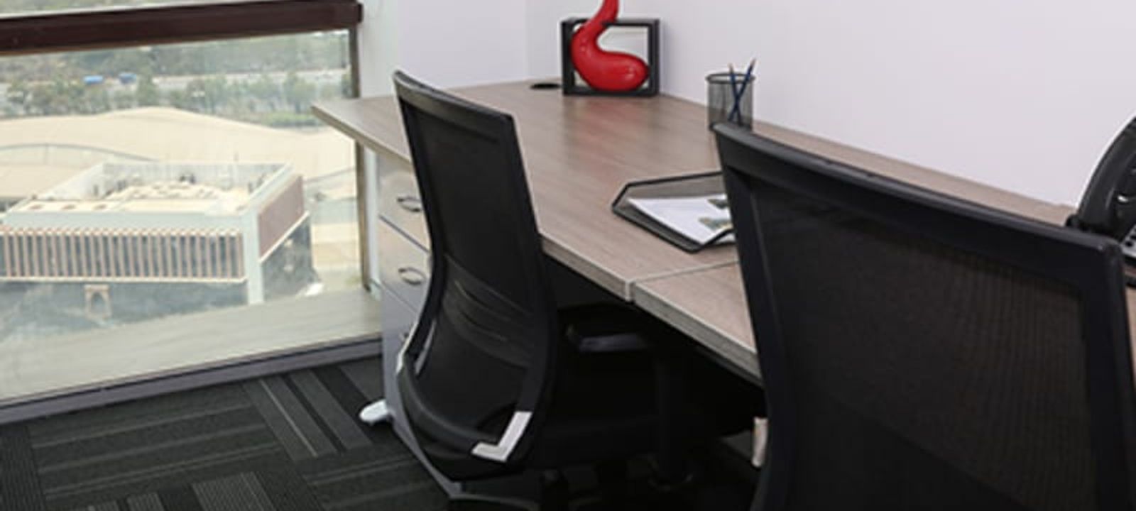 17 And 18 Platinum Techno Park Bhagwan Mahaveer Road / Pranavanandji Marg Bengaluru - Mumbai Hwy Sector 30 Vashi Navi Mumbai, Mumbai - Image 1