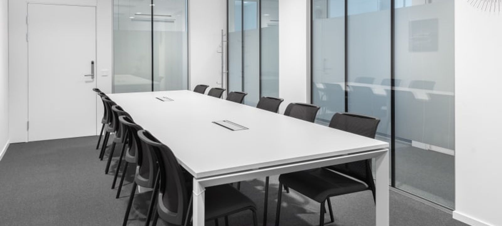 31 Hyllie Stationstorg, Malmo - Image 1