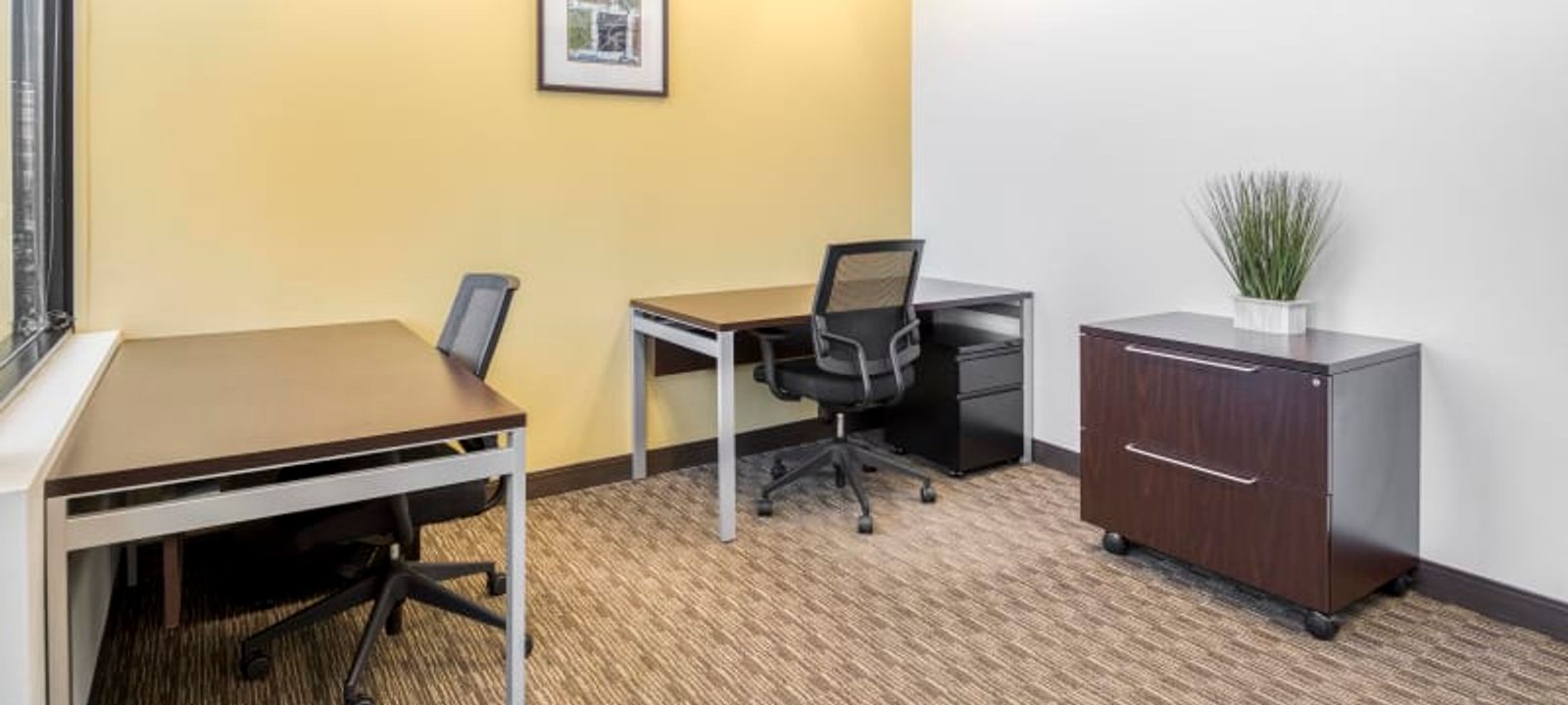 301 Edgewater Place, Wakefield - Image 1