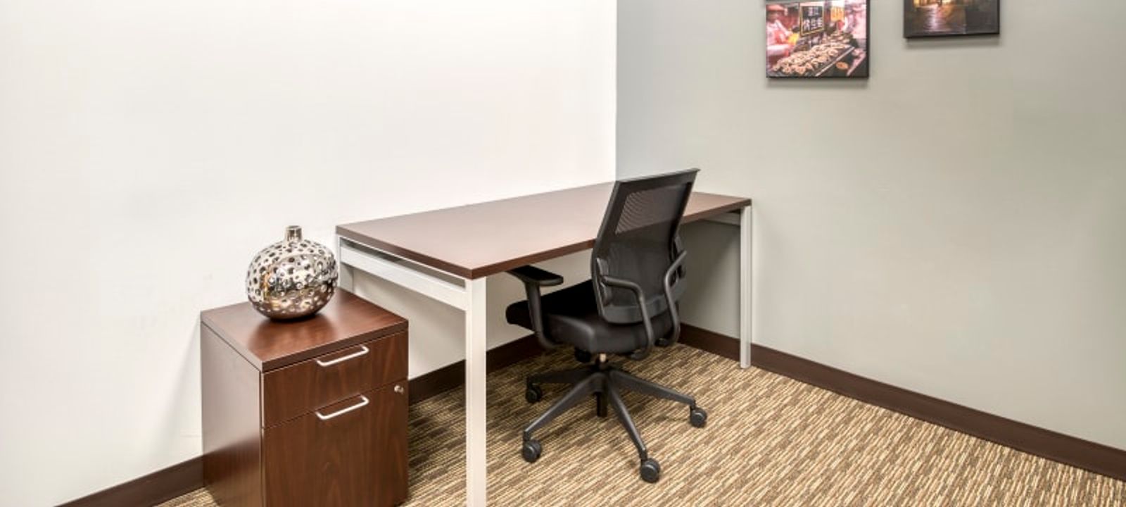 301 Edgewater Place, Wakefield - Image 1