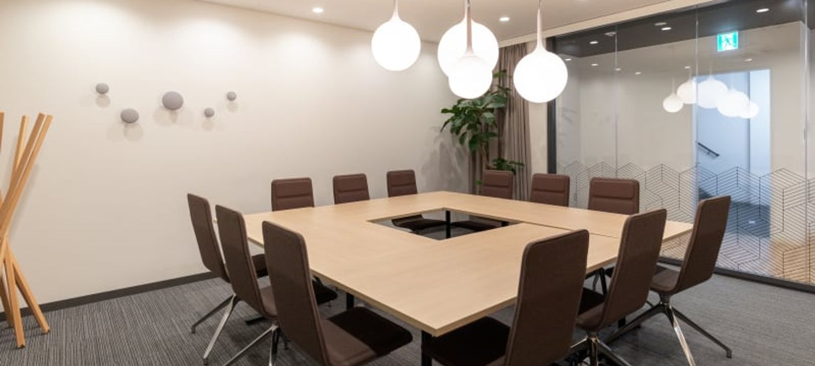 3-4-25 Hakataekimae, Fukuoka - Image 1