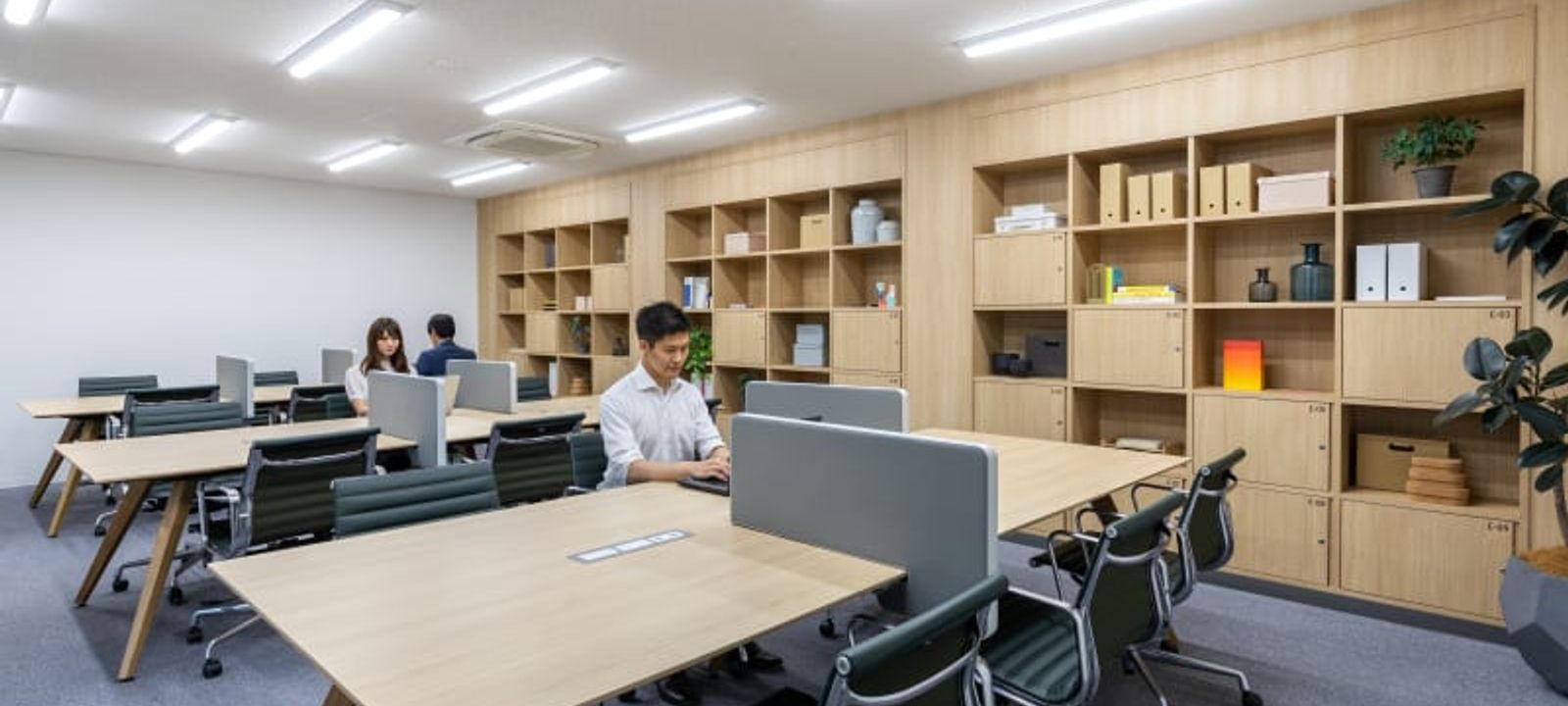 3-4-25 Hakataekimae, Fukuoka - Image 1