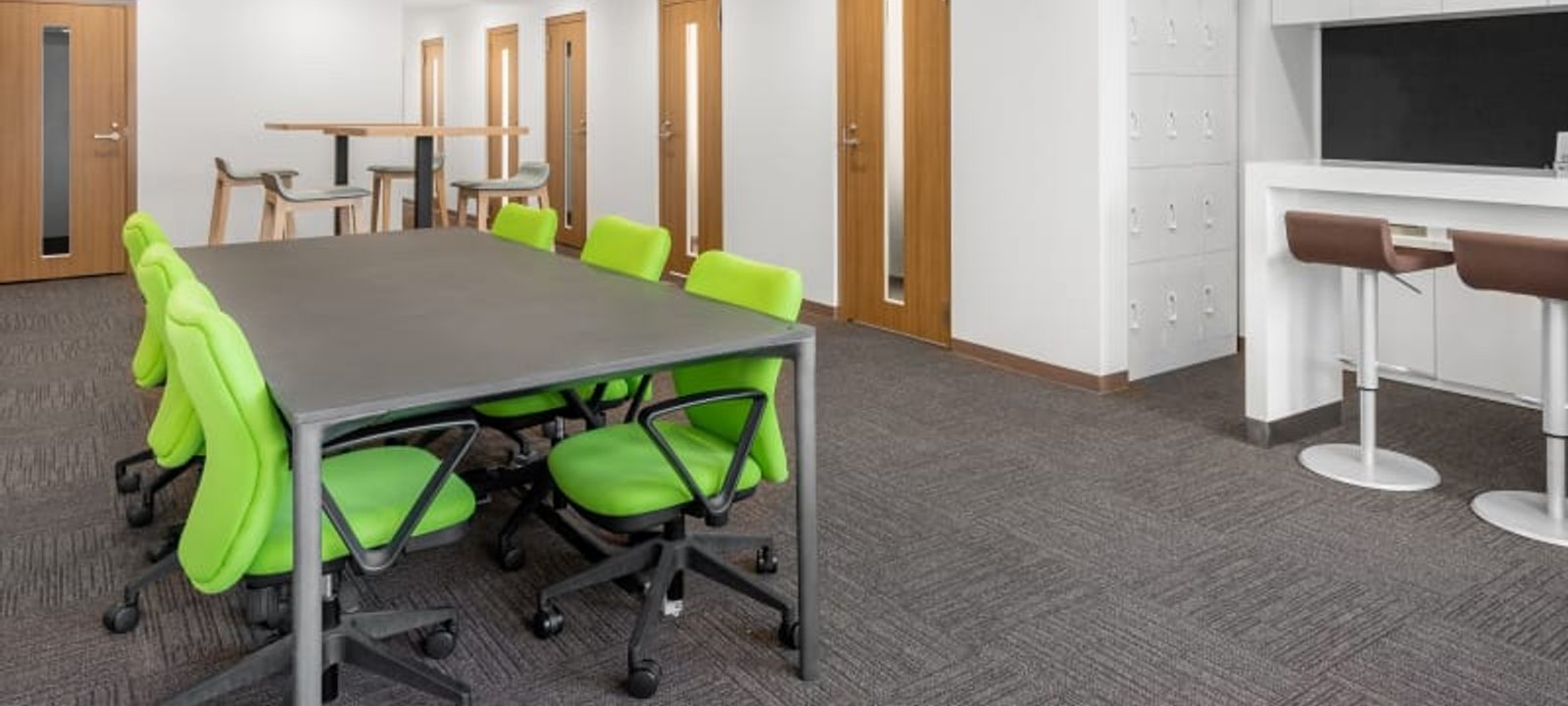 Alba Ginza Dori Buildin - Image 1