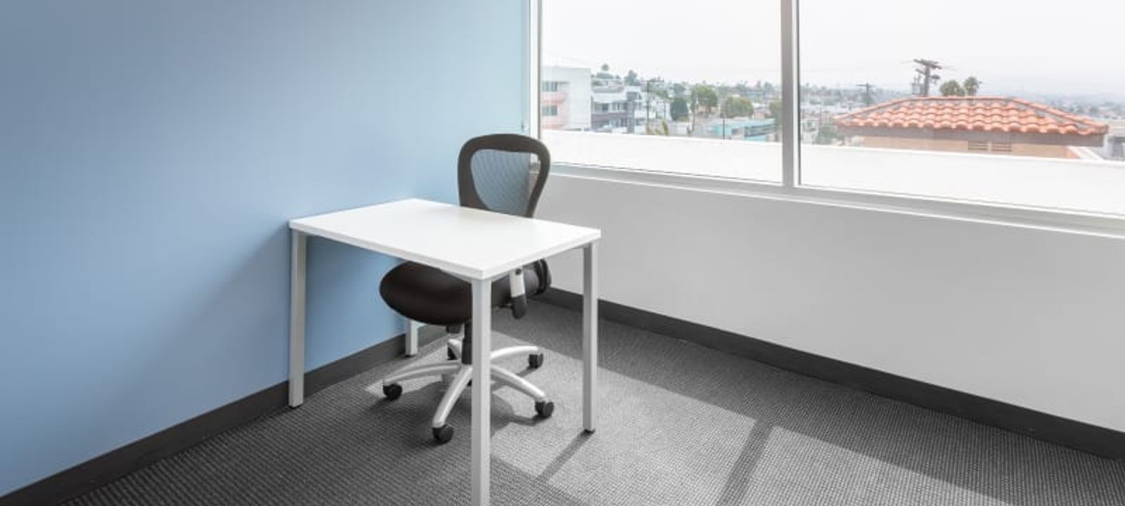 2447 E Pacific Coast Hwy, Hermosa Beach - Image 1