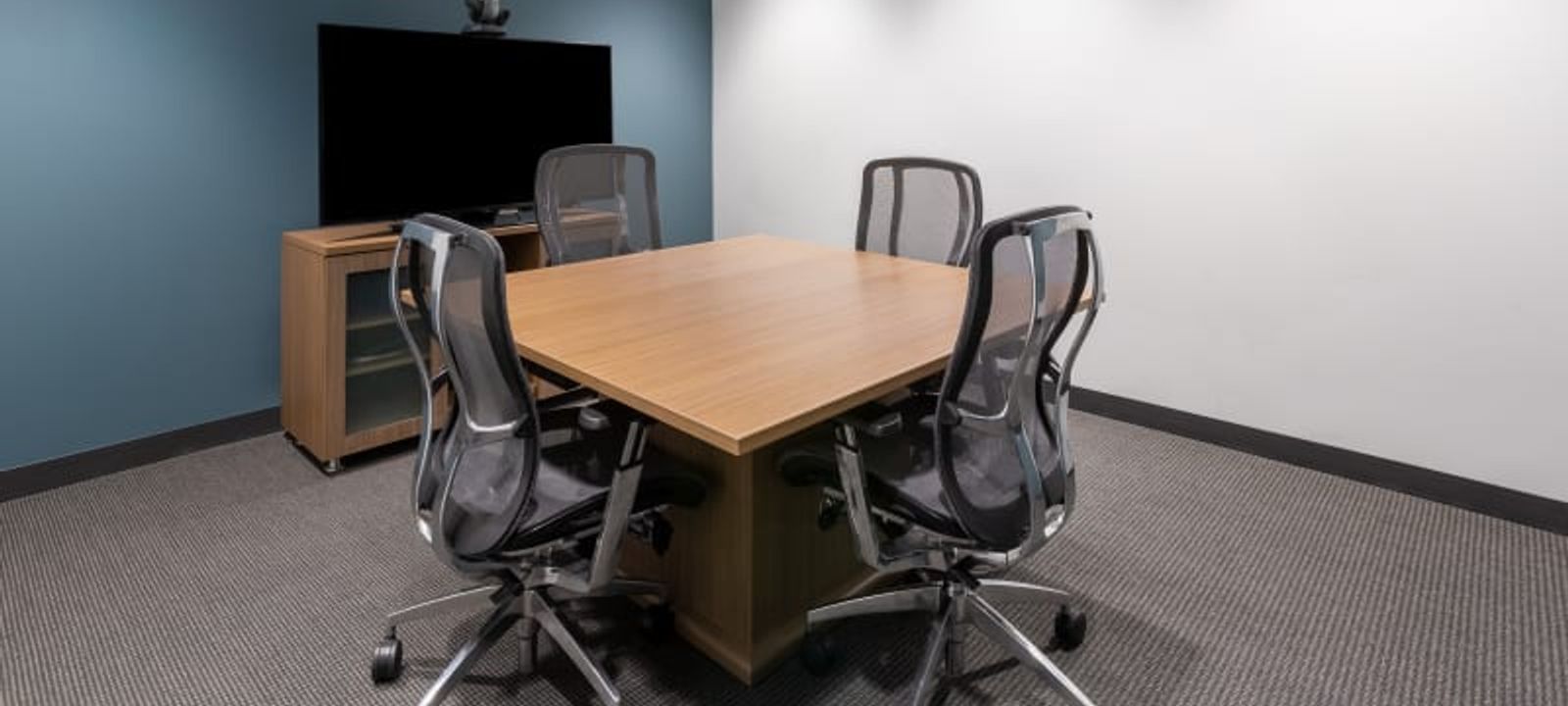 2447 E Pacific Coast Hwy, Hermosa Beach - Image 1