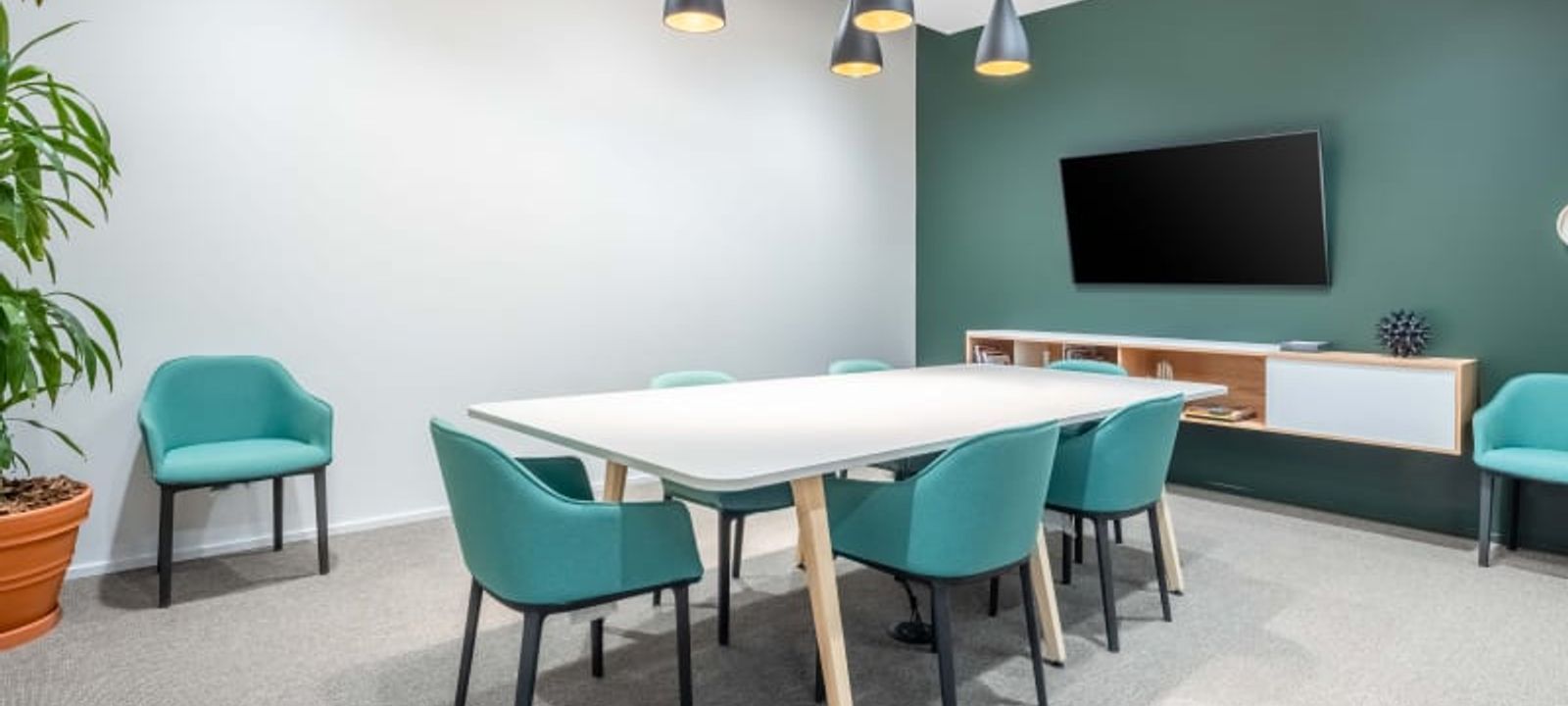 3300 N Triumph Blvd, Lehi - Image 1