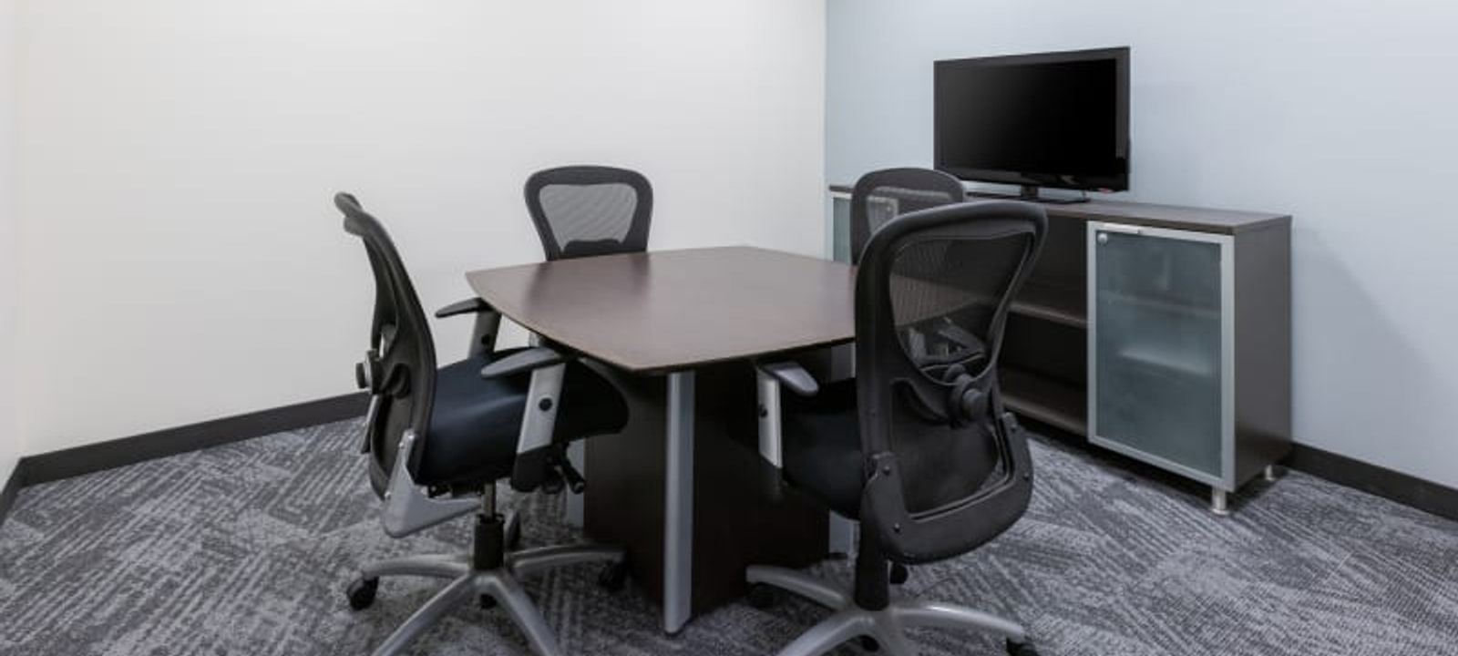 225 W 34th St, New York - Image 1