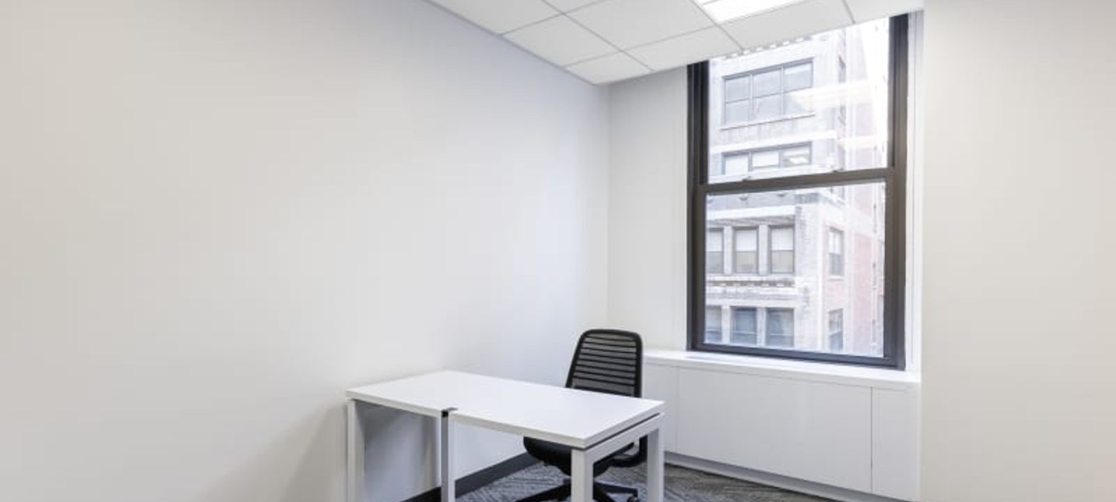 225 W 34th St, New York - Image 1