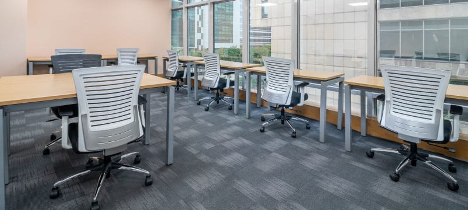 Old Mathura Rd District Centre Jasola, New Delhi - Image 1