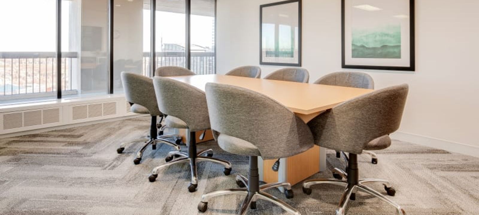 639 5 Ave Sw, Calgary - Image 1