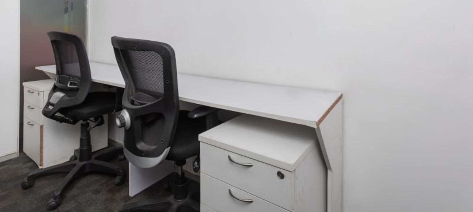 Halwasiya Court Hazratganj, Lucknow - Image 1