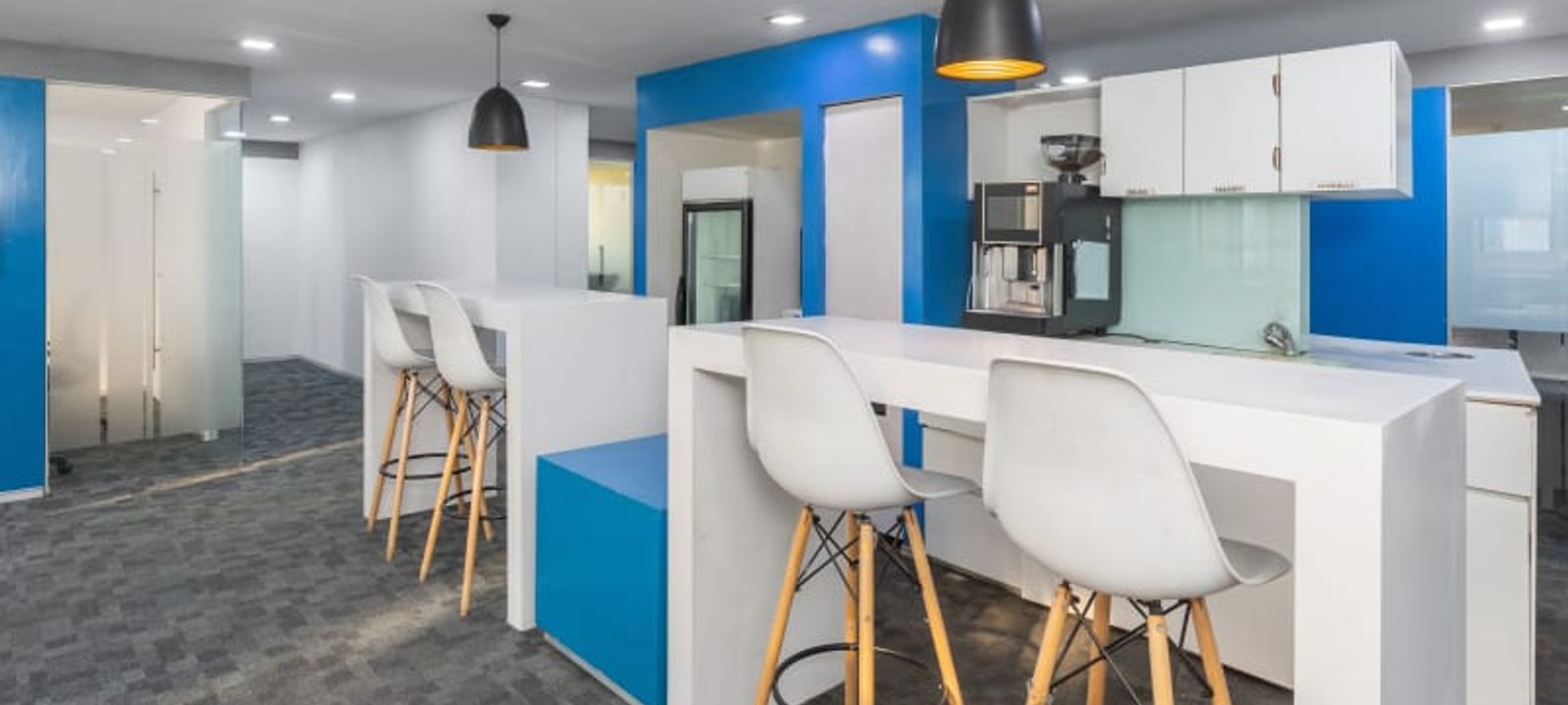 Halwasiya Court Hazratganj, Lucknow - Image 1