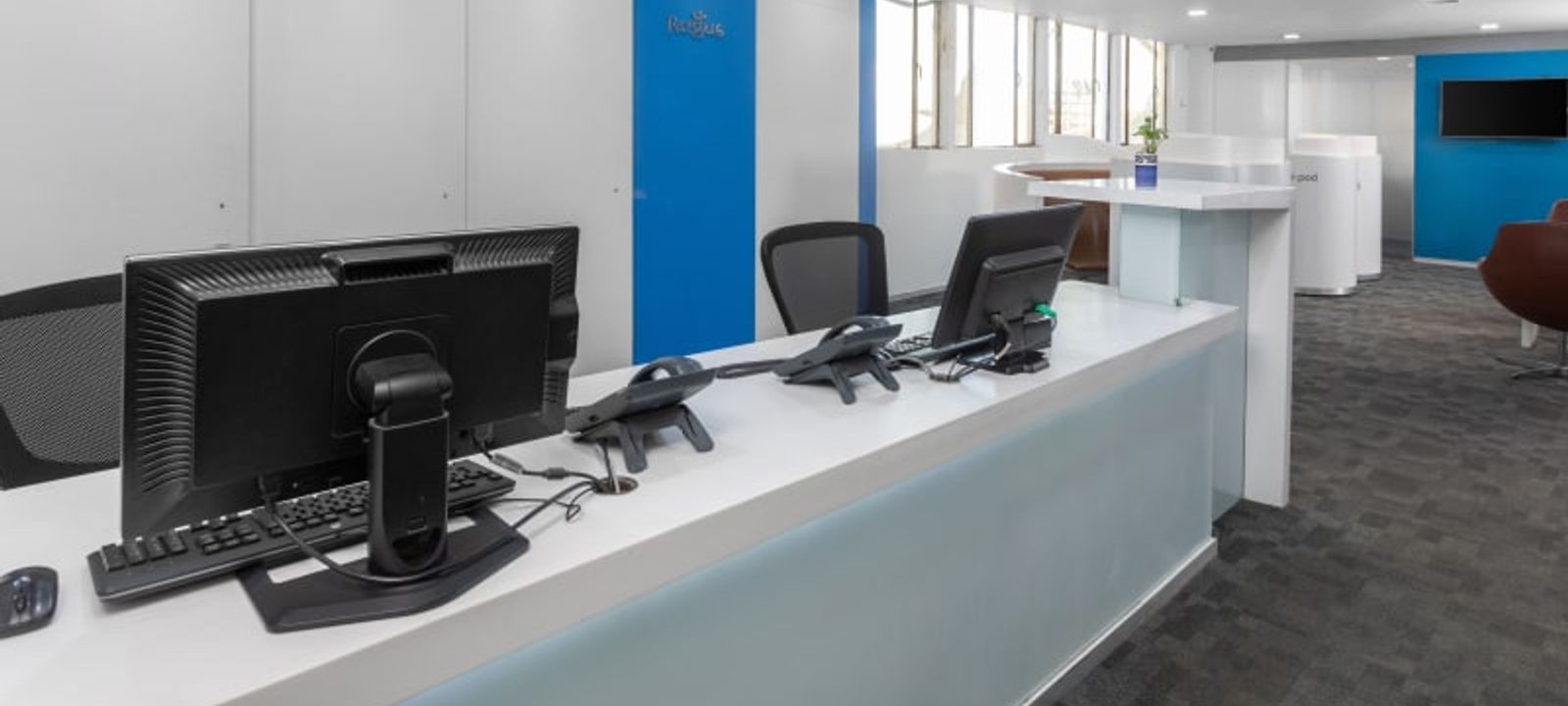 Halwasiya Court Hazratganj, Lucknow - Image 1