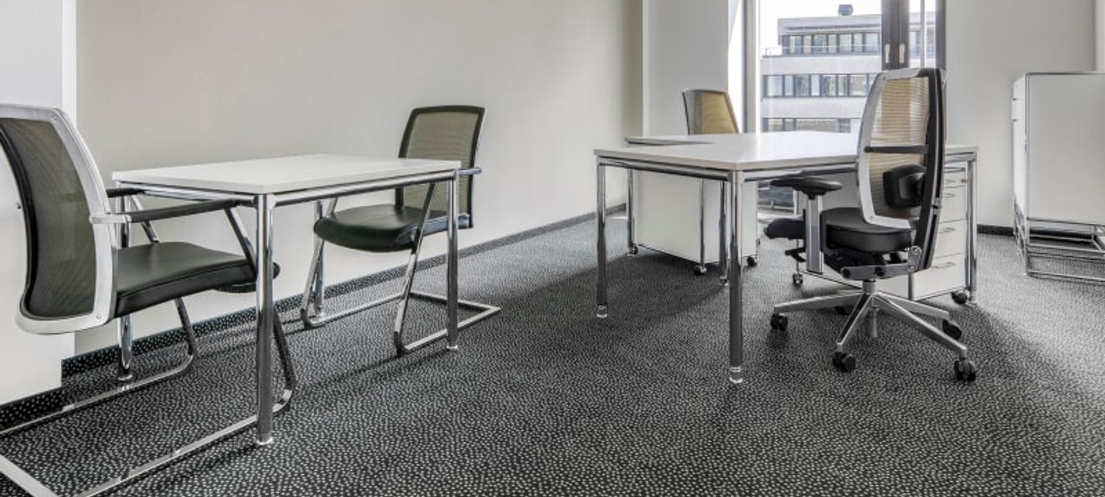 15 Josephspitalstrasse, Munich - Image 1