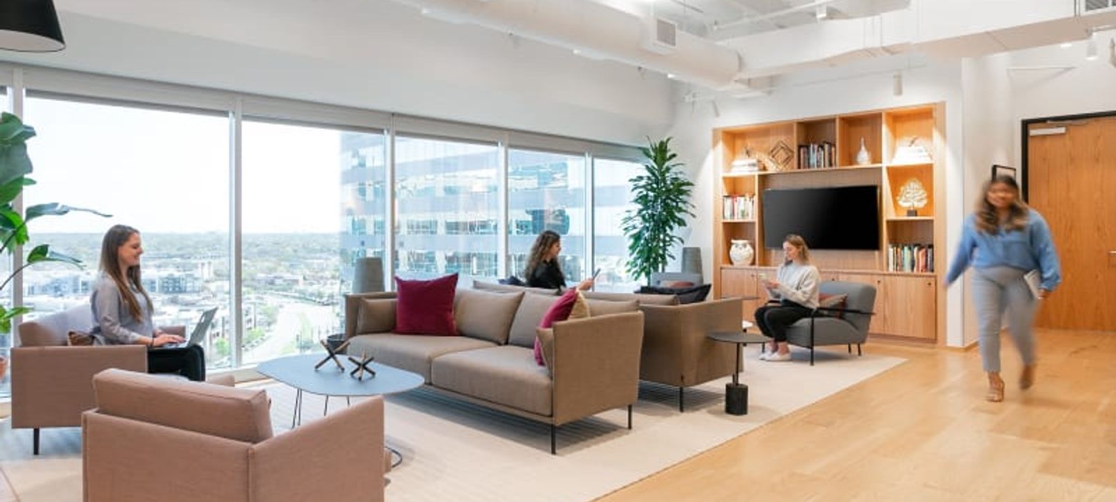 15305 Dallas Parkway, Addison - Image 1