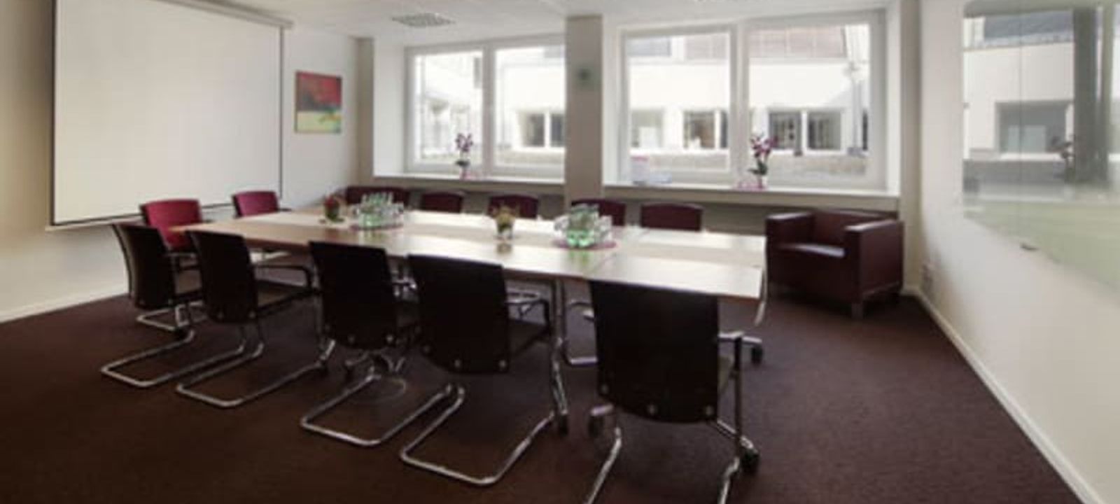 8 Bahnhofstrasse, Hannover - Image 1