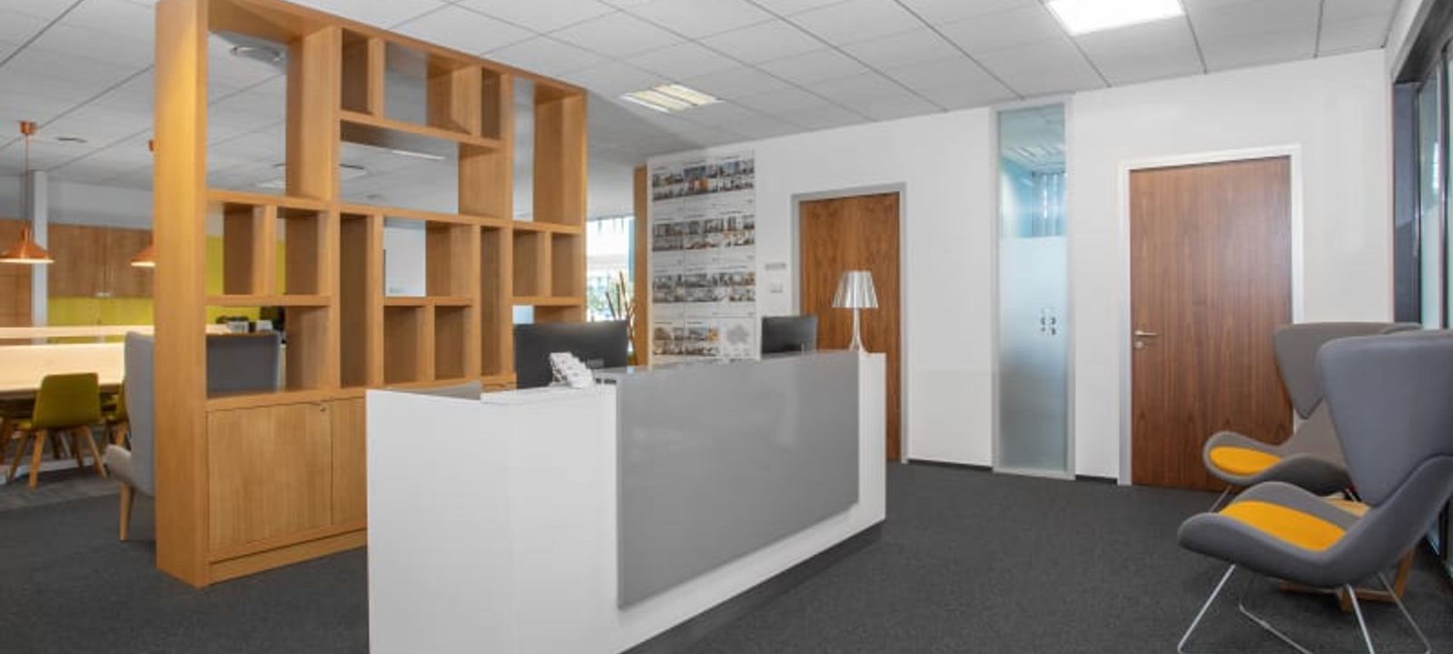 1092/8 Aviaticka, Prague - Image 1