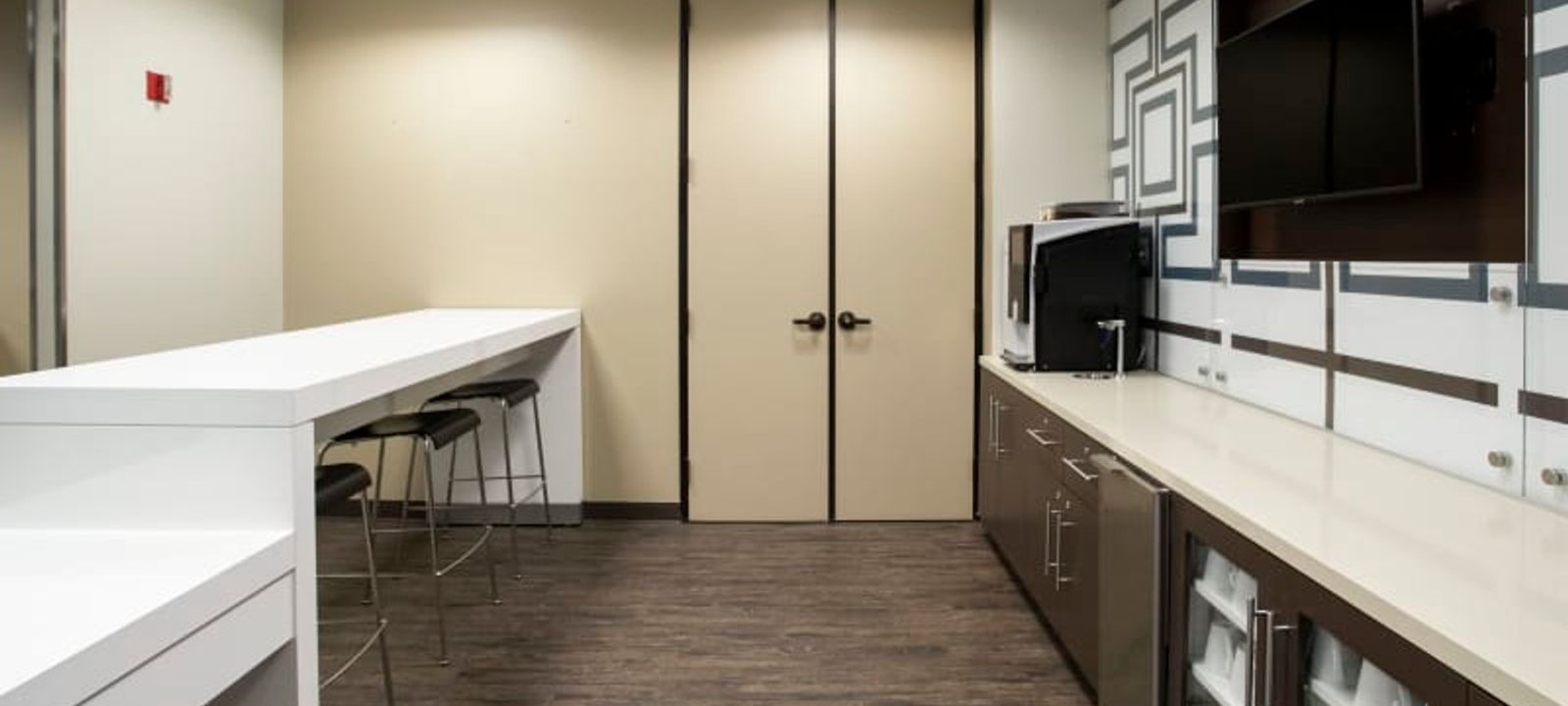 609 Deep Valley Drive, Rolling Hills Estates - Image 1