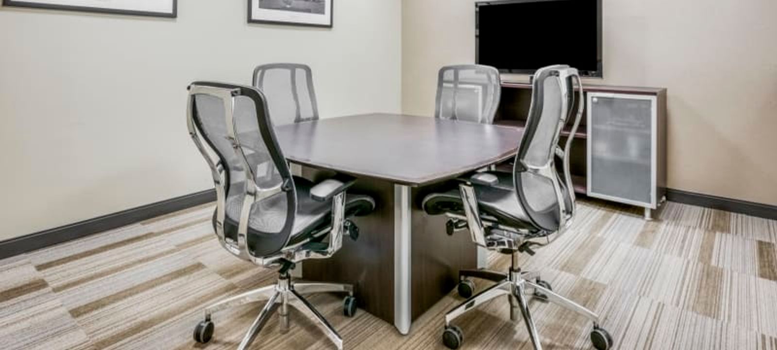 7111 Syntex Drive, Mississauga - Image 1