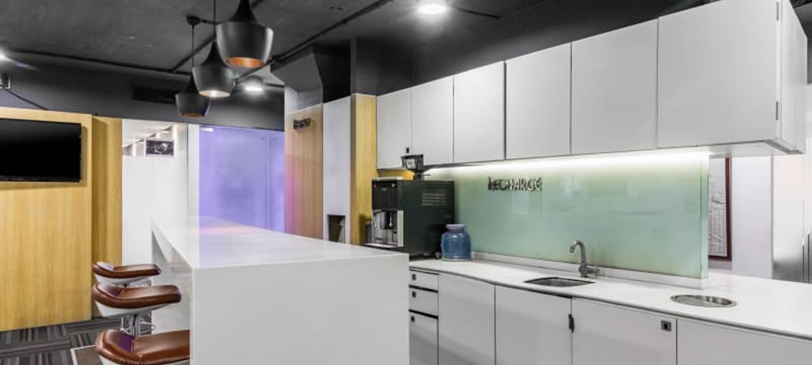 25A Shakespeare Sarani Rd Mullick Bazar Elgin, Kolkata - Image 1