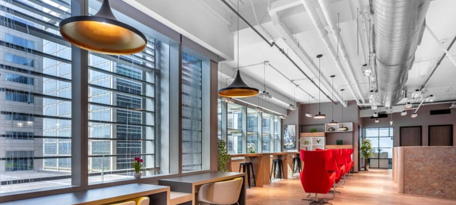 Sheikh Zayed Road, Dubai - Image 1