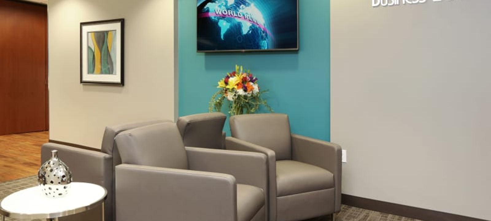 11601 Wilshire Blvd, Los Angeles - Image 1