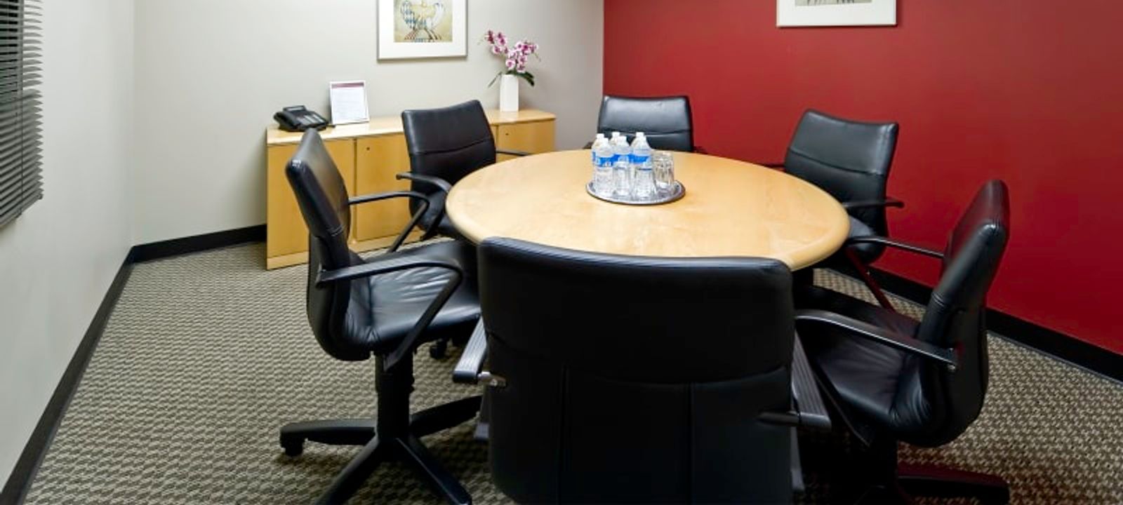 11601 Wilshire Blvd, Los Angeles - Image 1