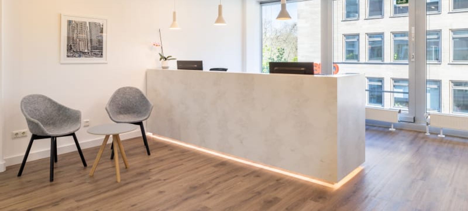 92a Koenigsallee, Dusseldorf - Image 1