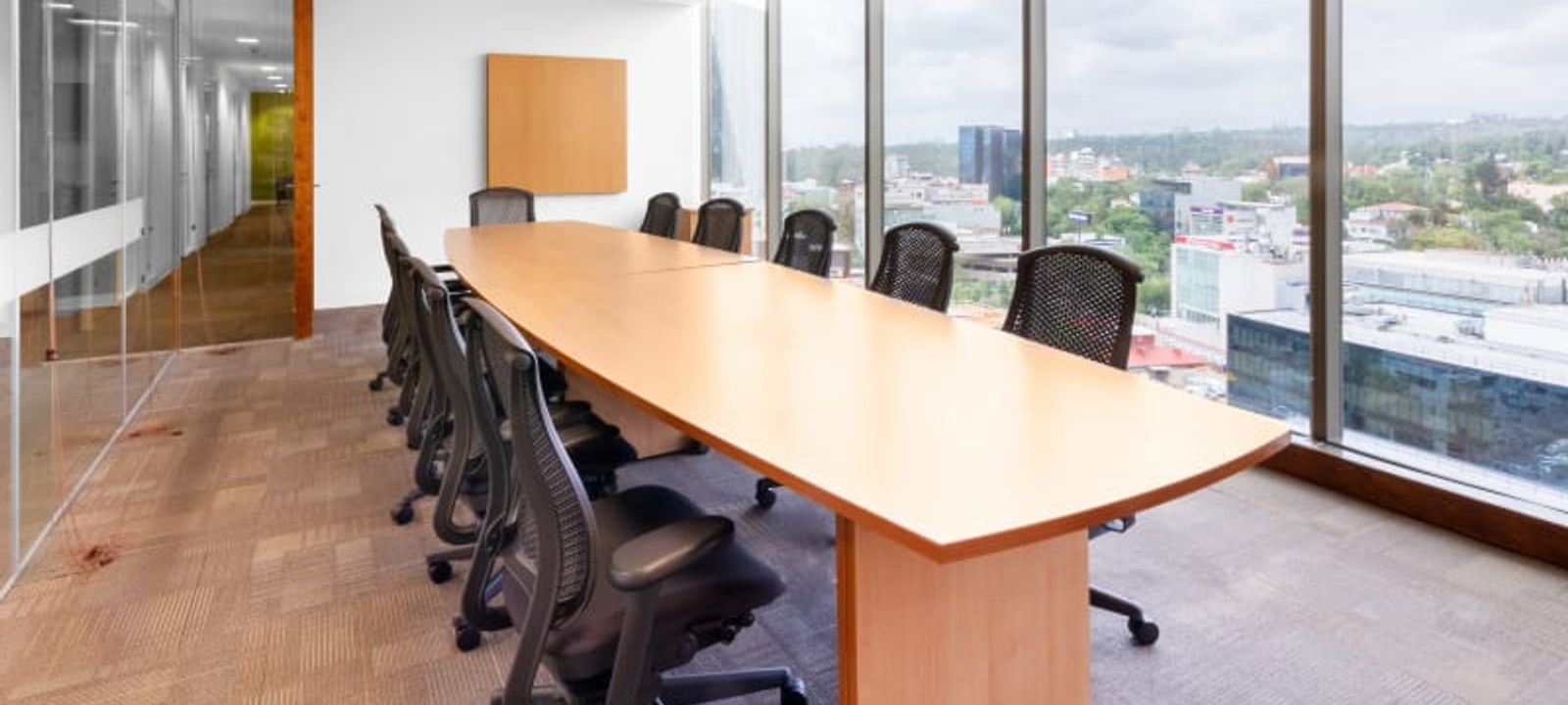 Perif Blvd Manuel Avila Camacho 36 Lomas-virreyes Lomas De Chapultepec Miguel Hidalgo, Mexico City - Image 1