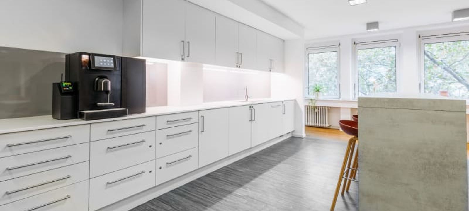 59 Berliner Allee, Dusseldorf - Image 1