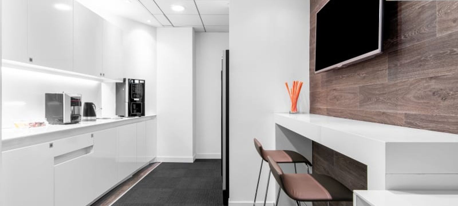 Via Mengoni 4, Milan - Image 1