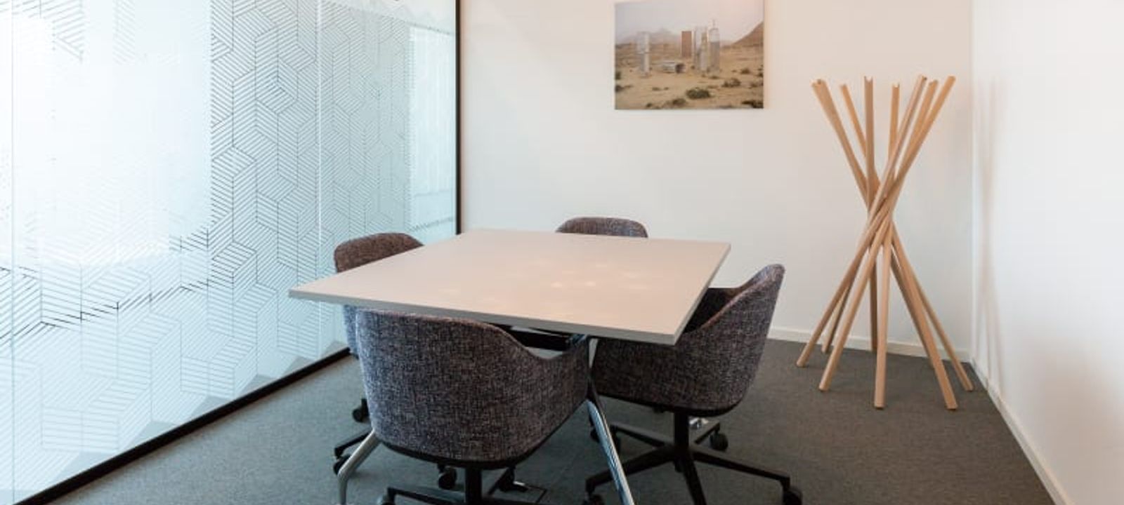 101 Thurgauerstrasse, Opfikon - Image 1