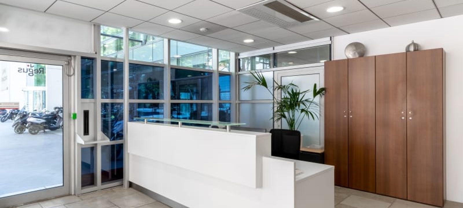 3 Place Giovanni Da Verrazzano, Lyon - Image 1