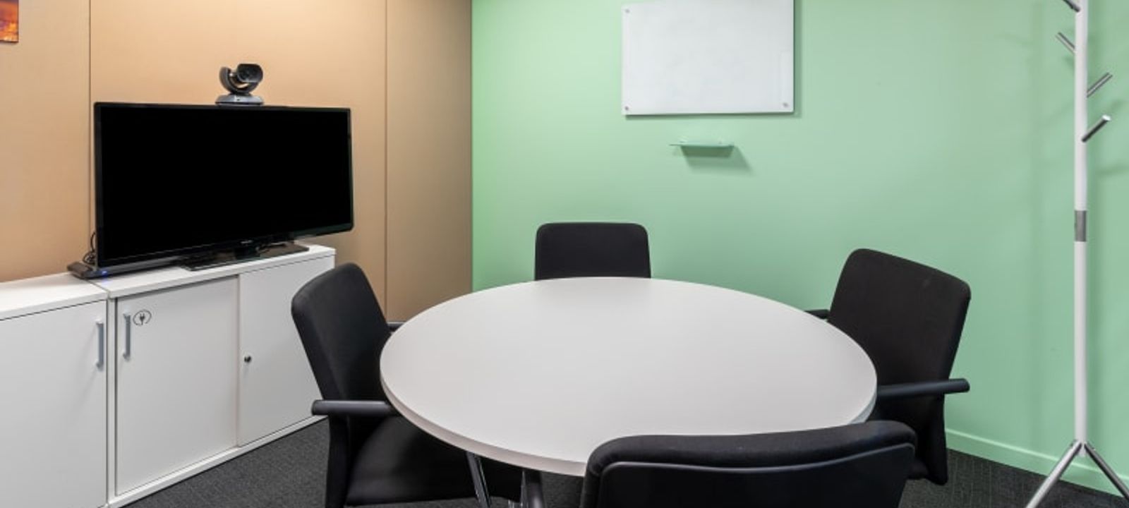 3 Place Giovanni Da Verrazzano, Lyon - Image 1