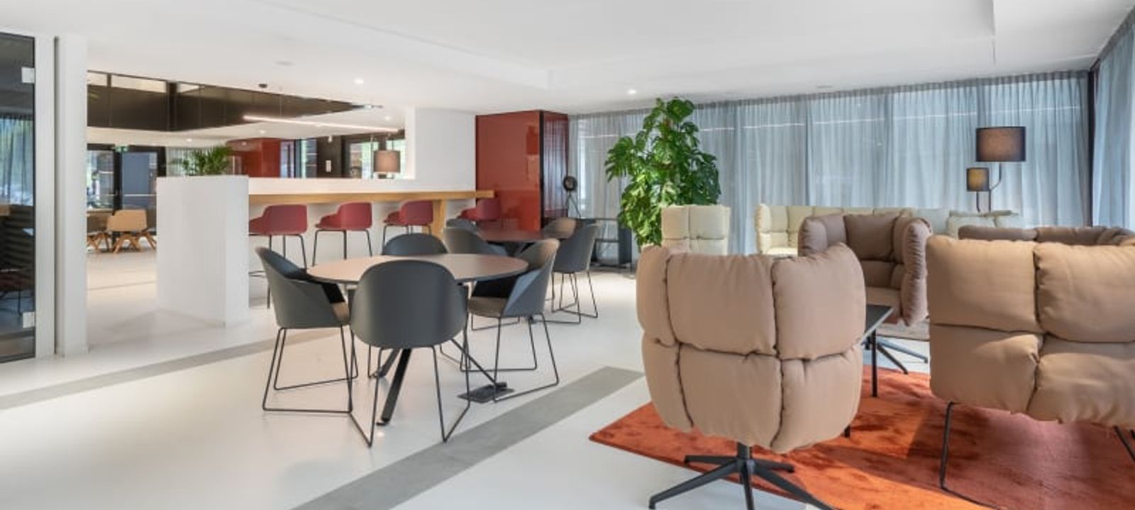 Assago Milanofiori Strada 4, Milan - Image 1