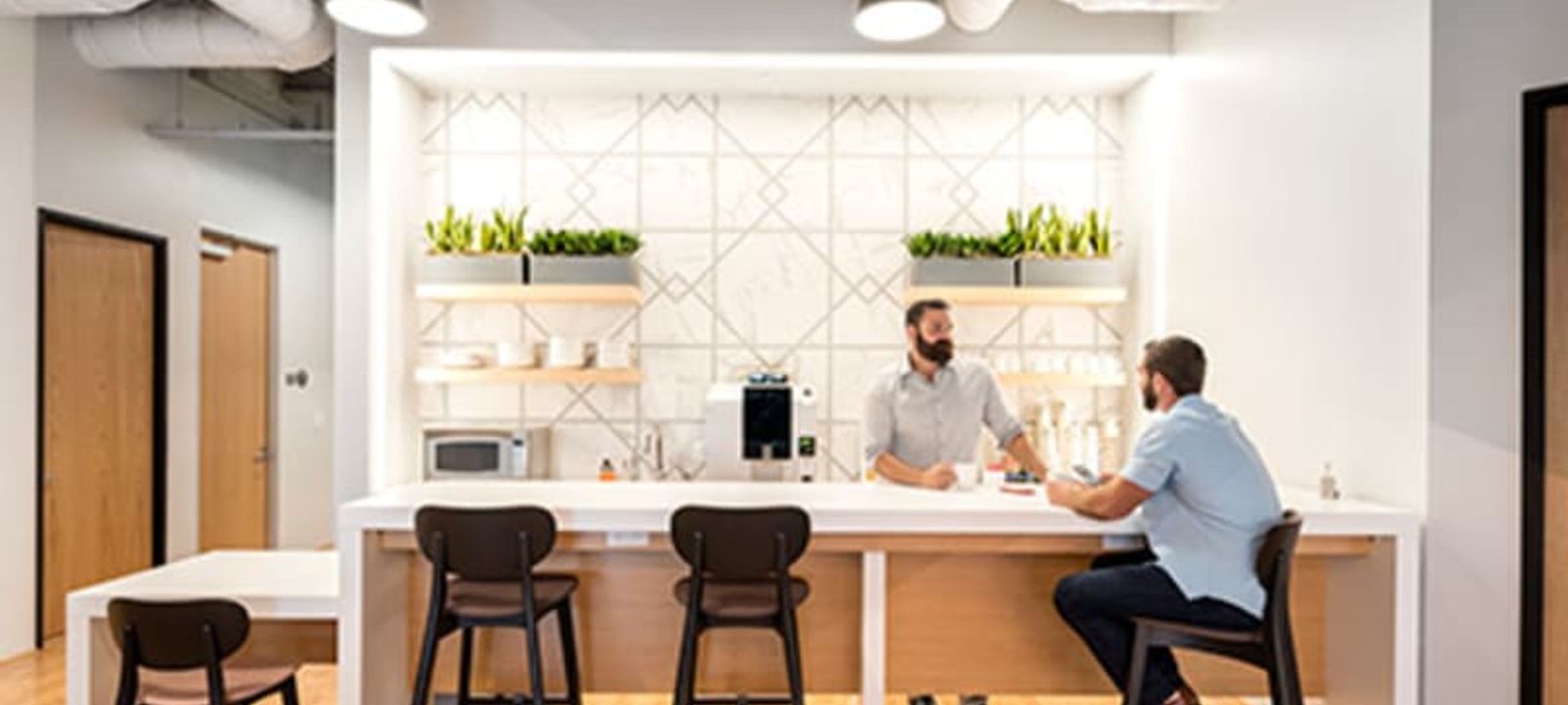 555 Anton Boulevard 555 Anton Boulevard, Costa Mesa - Image 1